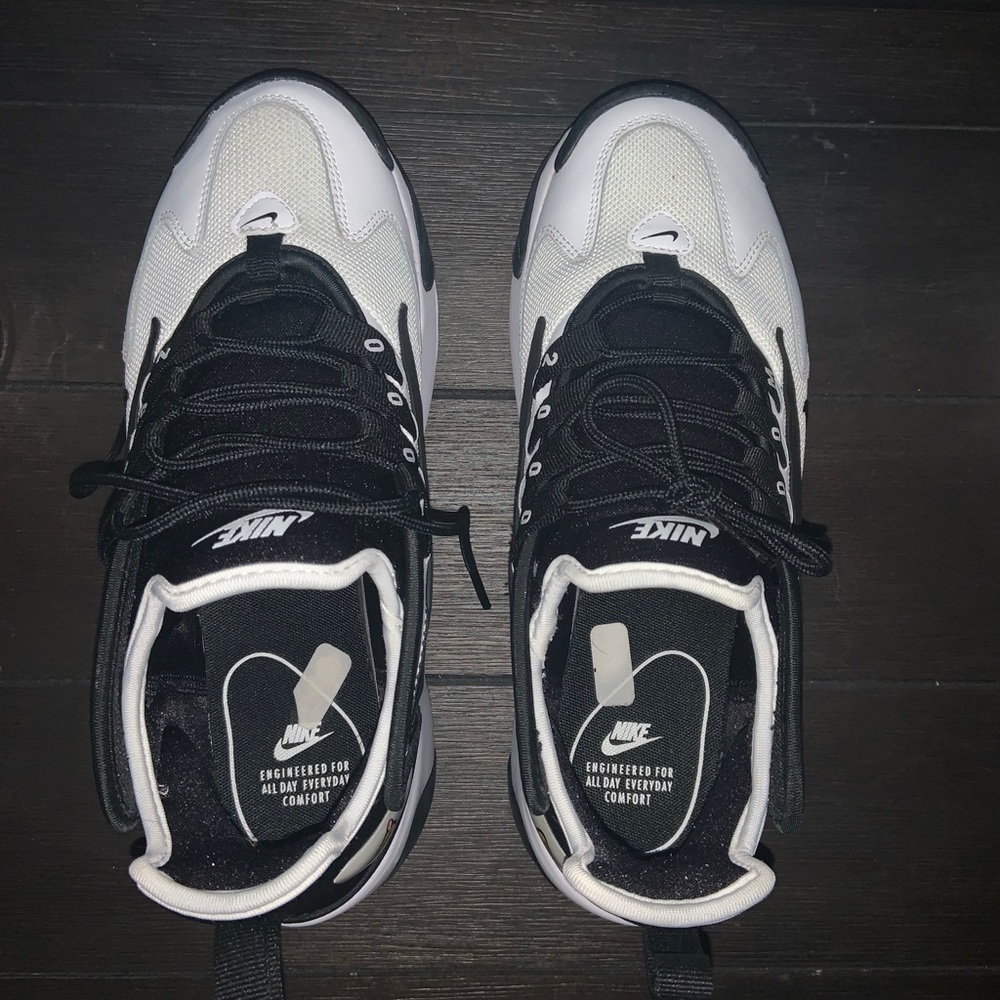 Nike Zoom 2k